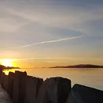 Koselig Ved Fjorden Med Panorama Utsikt Hébergement de vacances *