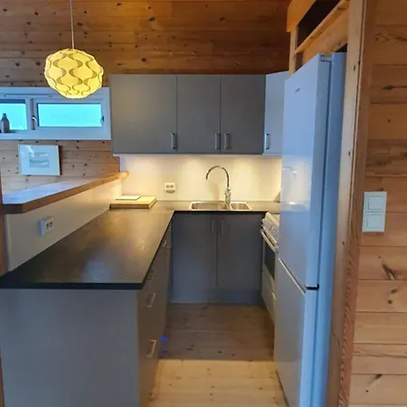 Feriehus Koselig Ved Fjorden Med Panorama Utsikt