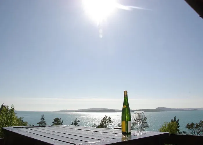 Koselig Ved Fjorden Med Panorama Utsikt * Hjelmeland