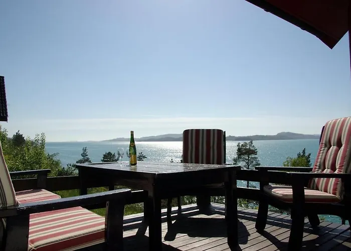 Koselig Ved Fjorden Med Panorama Utsikt *