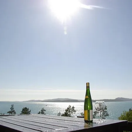 Koselig Ved Fjorden Med Panorama Utsikt * Hjelmeland